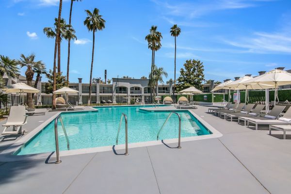 Hourglass Hotel, Ascend Hotel Collection
