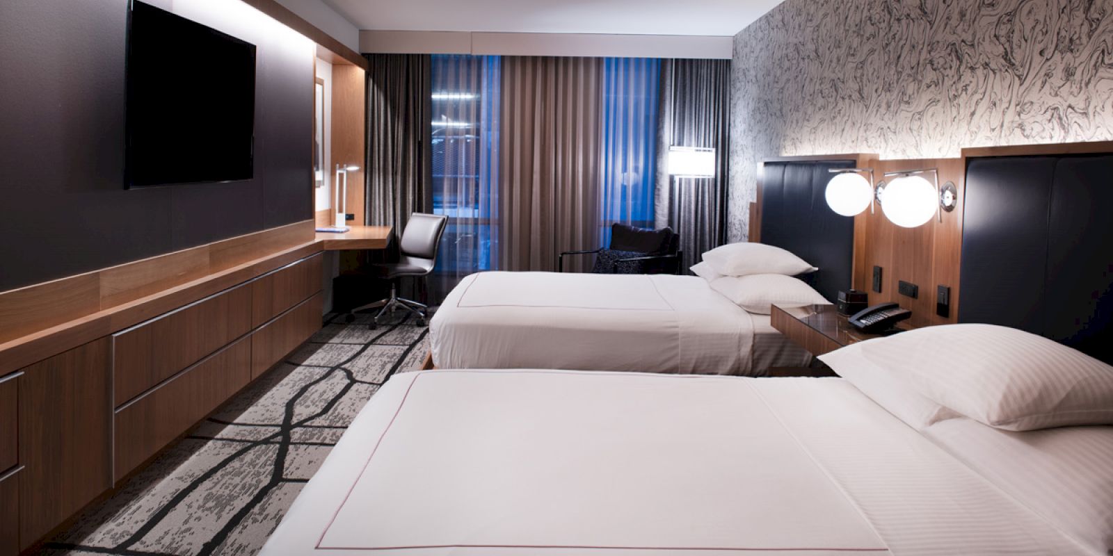 Hourglass Hotel, Ascend Hotel Collection